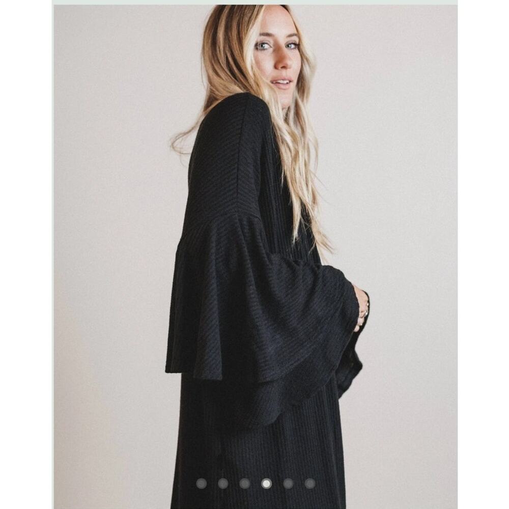 Three Bird Nest Radiant Ruffles Duster Cardigan - Black - Picture 3 of 6